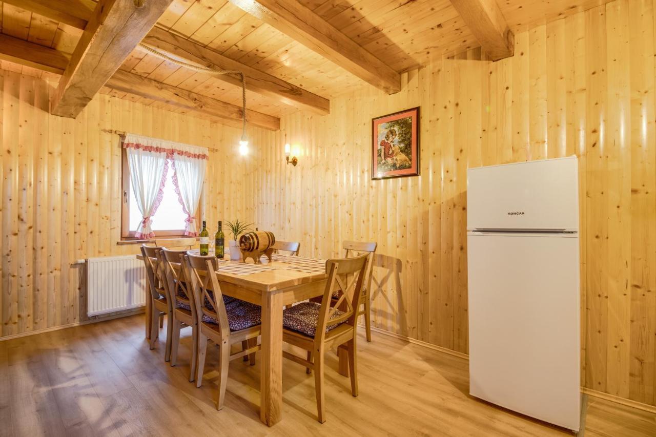 Apartment Stone And Wood Cetingrad Esterno foto