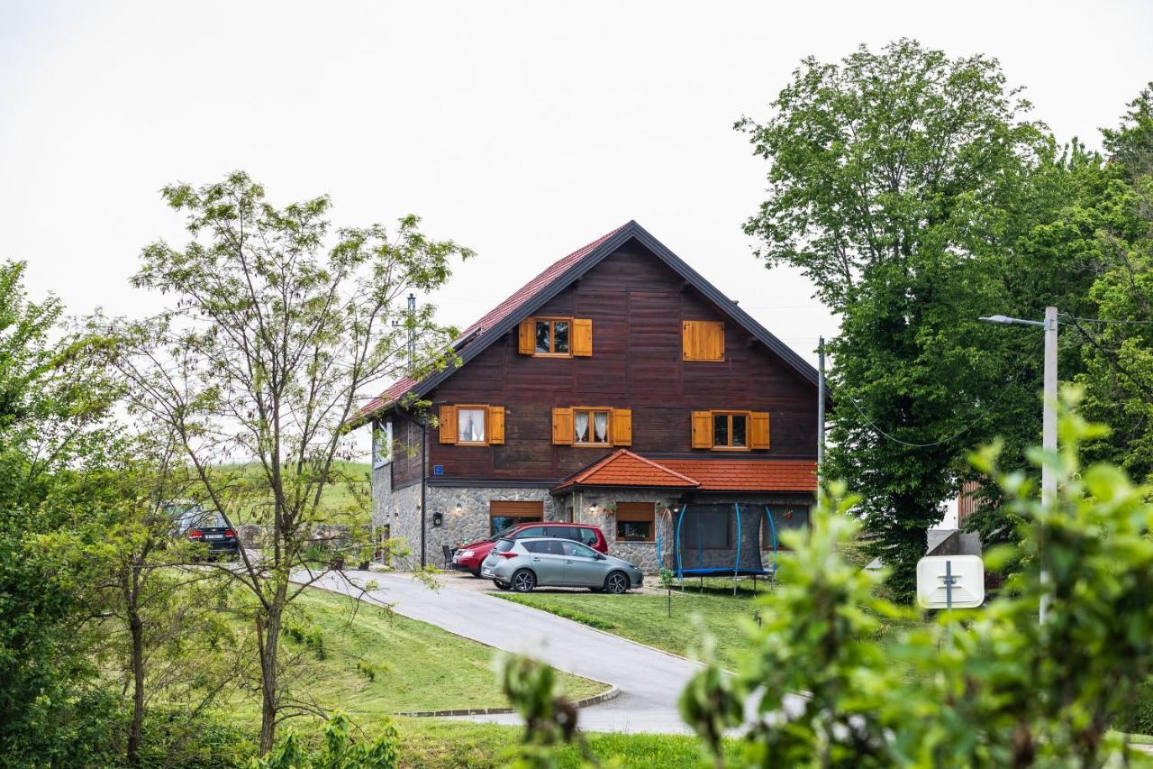 Apartment Stone And Wood Cetingrad Esterno foto